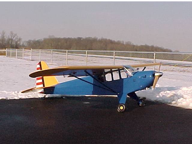 Piper PA-18 ģͷɻ